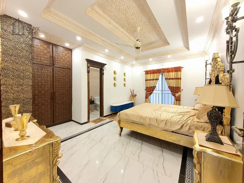 Corner 1 Kanal Furnished House Near Islamabad Expressway-pic_1